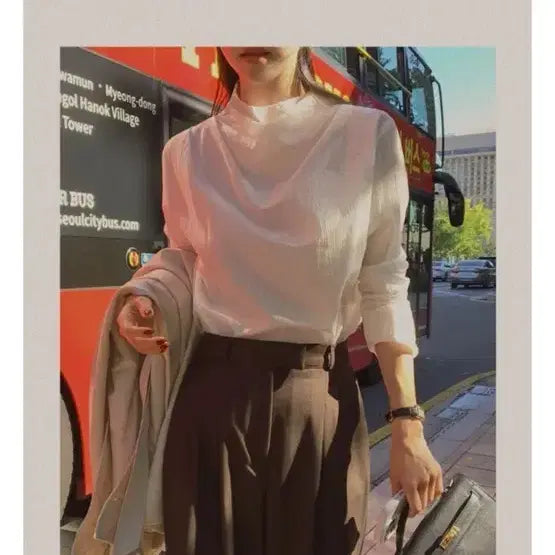 [SOLD OUT] [새상품/택O] 달리호텔 블라우스 화이트 플리츠 시스루