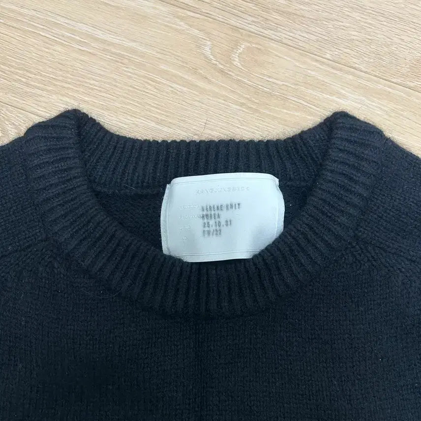 [BUNJANG] Kang Jung Suk Serene Knit Black / [50] 강정석 Serene 니트 블랙