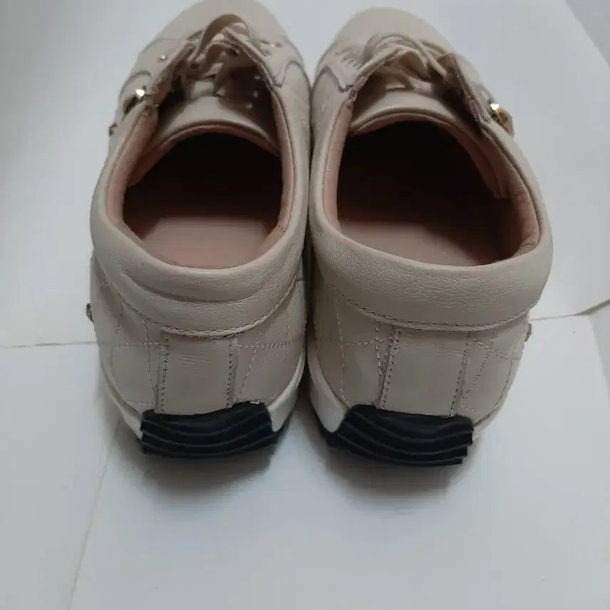 [BUNJANG] Surio Quilted Platform Sneakers - 240mm / 슈리오 퀼팅 키높이(3cm) 스니커즈 / 240mm