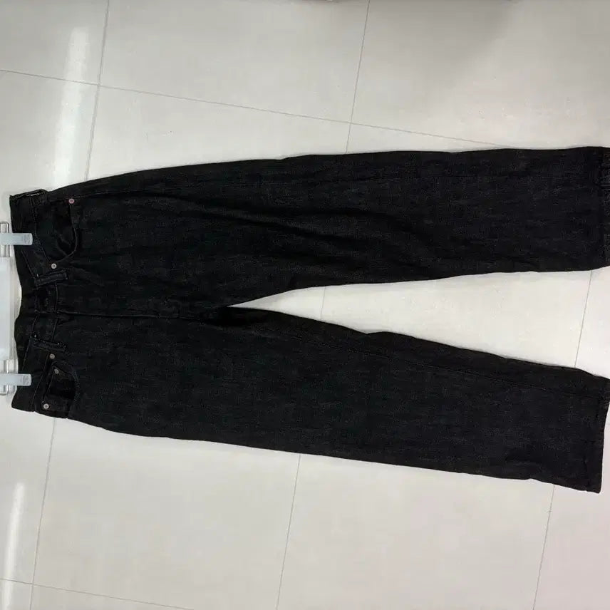 [BUNJANG] Outstanding 40s Salvage Denim Pants Black / (s)아웃스탠딩 40s 샐비지 데님 팬츠 블랙