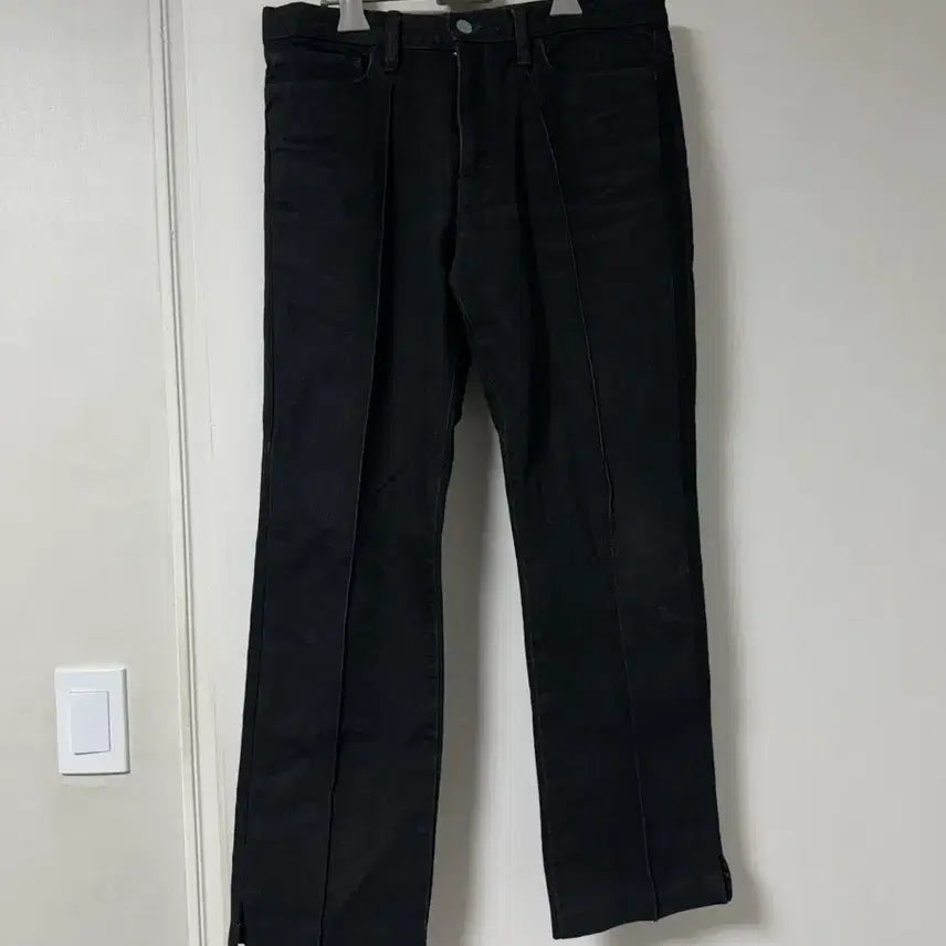 [BUNJANG] Lanvin Unisex 9-Part Denim Pants / 랑방 유니섹스 밑단 절게 9부 데님팬츠