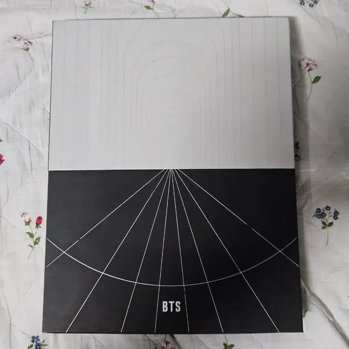 [BUNJANG] 방탄소년단 맵오브더소울 포토북 BTS MAP OF THE SOUL ONE / 방탄소년단 맵오브더소울 포토북 BTS MAP OF THE SOUL ONE
