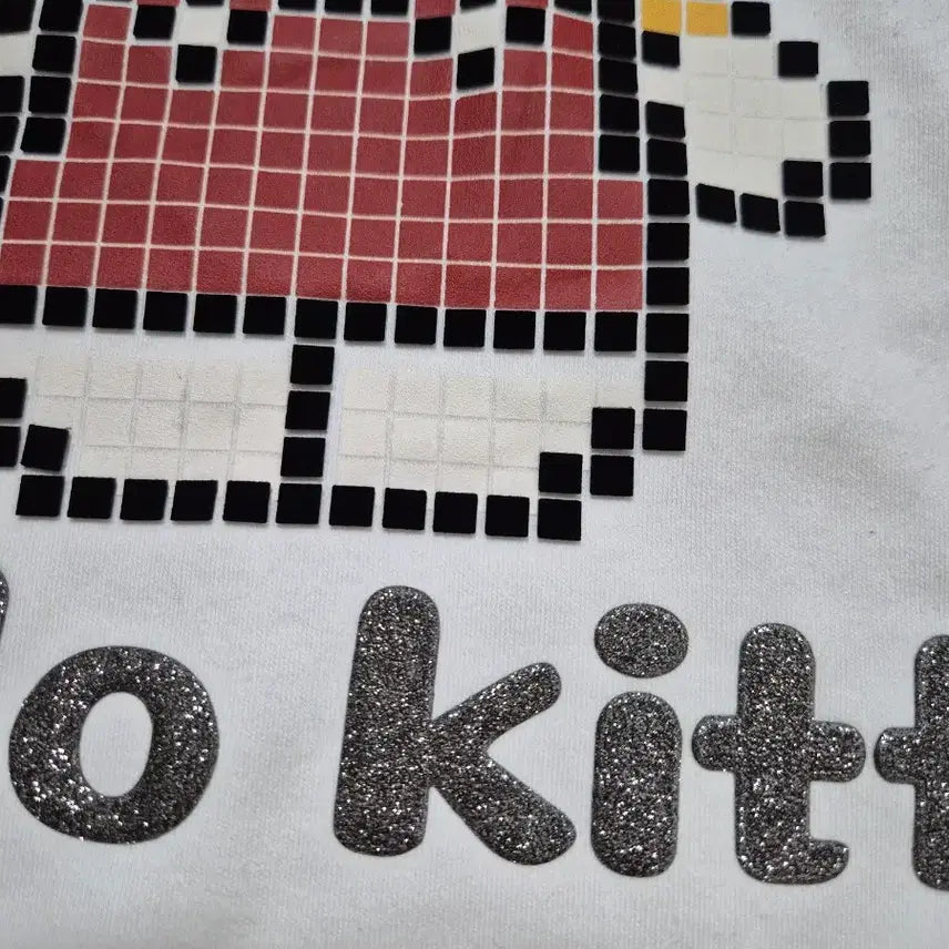 [BUNJANG] Double Hello Kitty Pixel Print T-shirt / Double 헬로키티 반팔 티셔츠 화이트