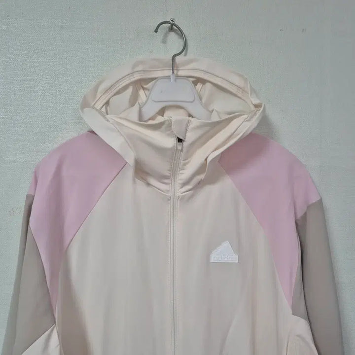 [SOLD OUT] 아디다스 여성 후드 바람막이 핑크 베이지