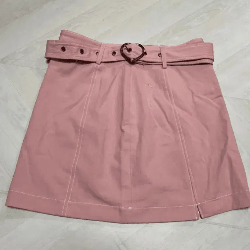 [BUNJANG] Who.A.U Heart Belt Skirt / [새상품] 후아유 하트벨트 치마 (60%할인)