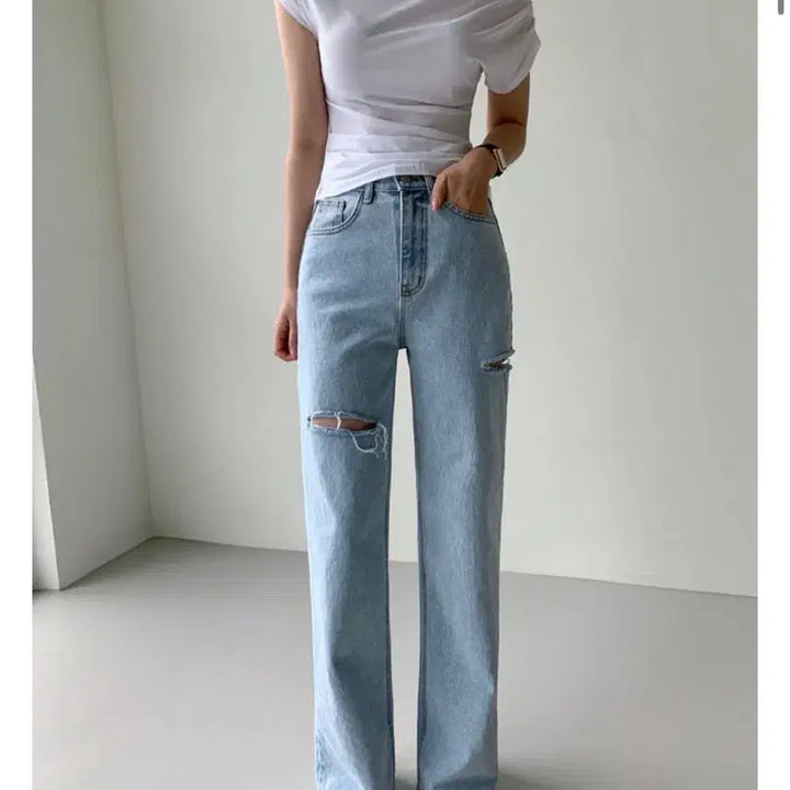 [BUNJANG] Adelia Wide Denim Cutting Jeans Light Blue L / 아델리아 와이드 데님 컷팅 연청 L