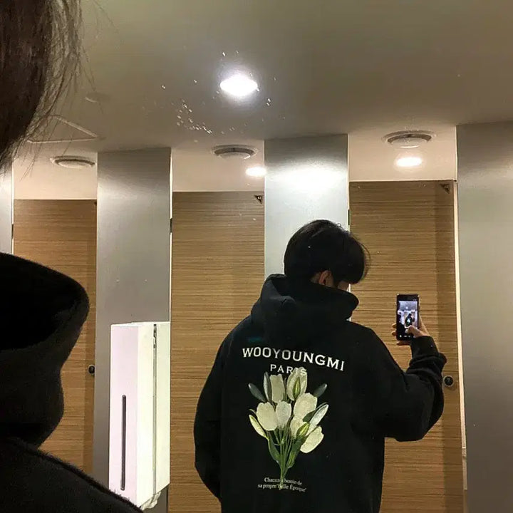 [SOLD OUT] 우영미 튤립 후드티