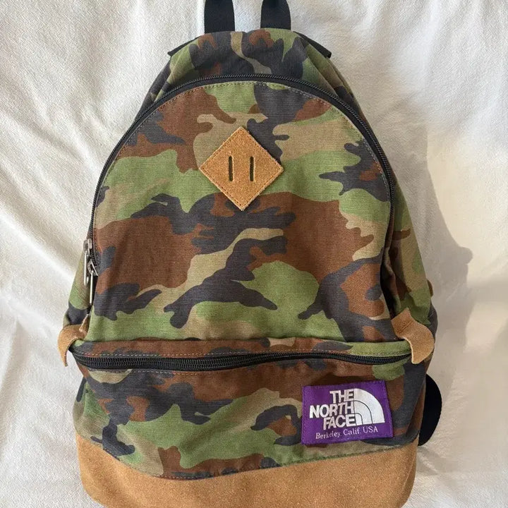[SOLD OUT] 노스페이스 퍼플라벨 스웨이드 데이팩