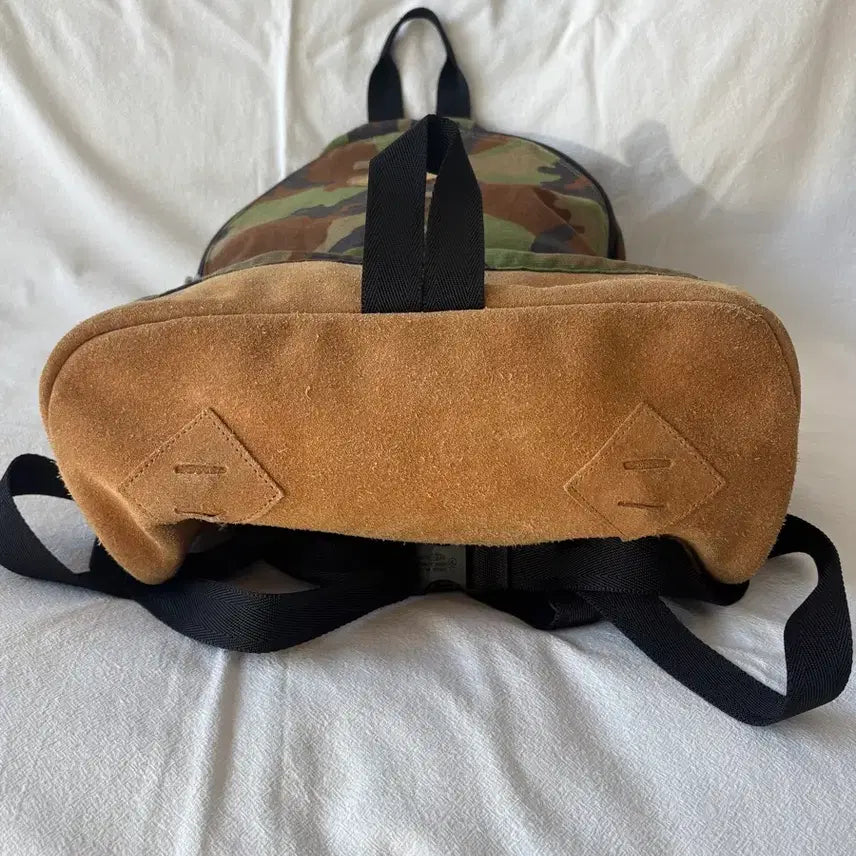 [SOLD OUT] 노스페이스 퍼플라벨 스웨이드 데이팩