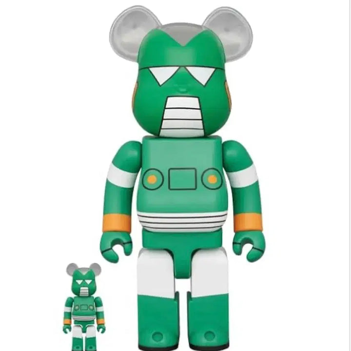 [BUNJANG] Bearbrick Crayon Shin-chan Gundam Robot 100% &amp; 400% Set / 베어브릭 짱구는 못말려 건담로봇 100% &amp; 400% 세트