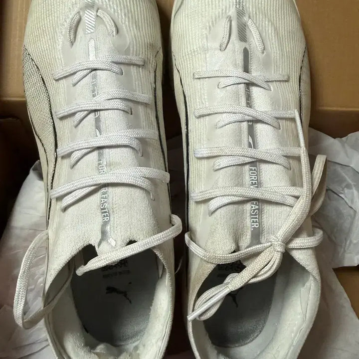 [BUNJANG] Puma Ultra 5 Pro Cage Futsal Shoes 275 / 푸마 풋살화 울트라 5 프로 케이지 풋살화 275