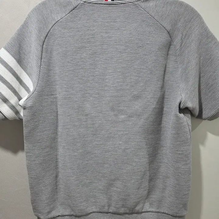 [BUNJANG] Thom Browne Gray Tricolor Band Short Sleeve Polo Shirt / 톰브라운 삼선 완장 그레이 반팔 폴로