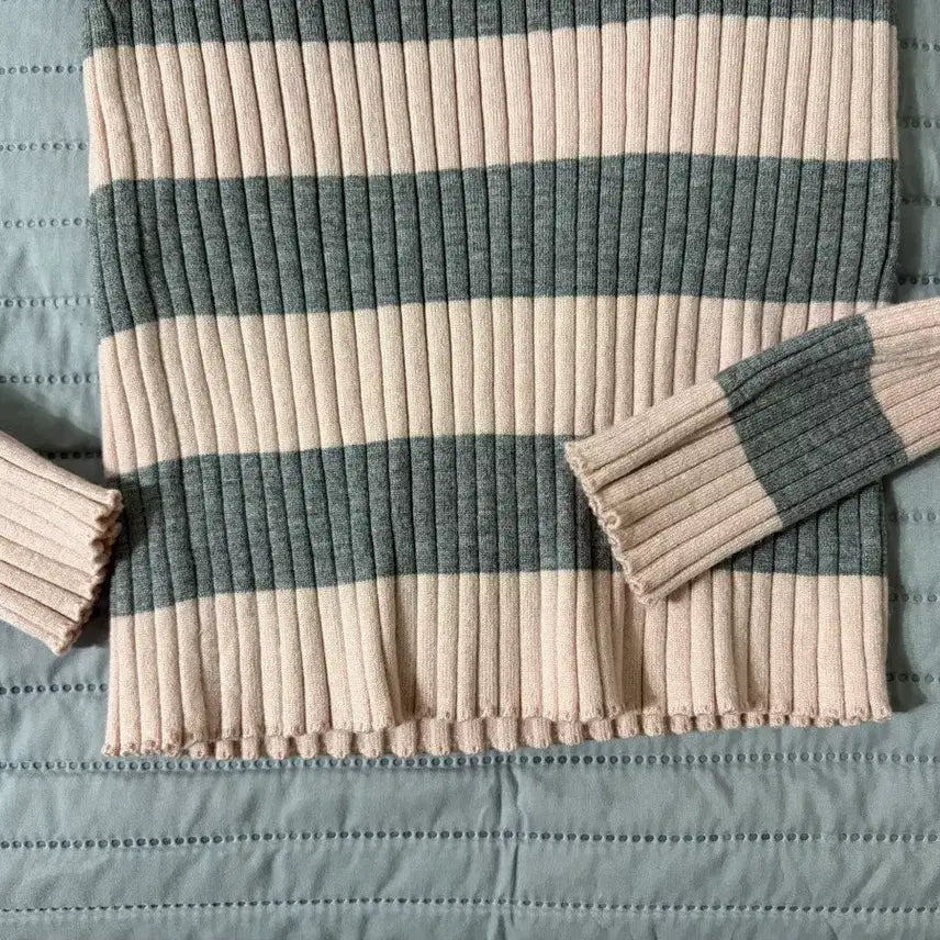 [BUNJANG] Rola Rola Striped Knit Sweater / 로라로라니트(회색분홍배색)