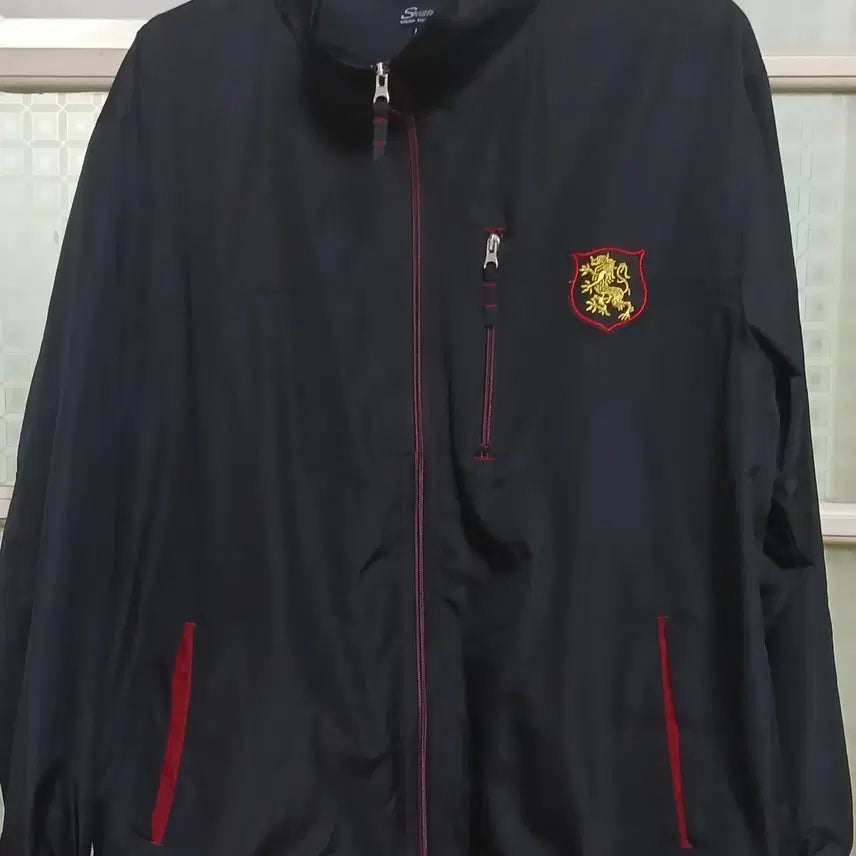 [BUNJANG] JPN Windbreaker Jacket (Black) - Size 105-110 / JPN  바람막이 점퍼 105~110 사이즈