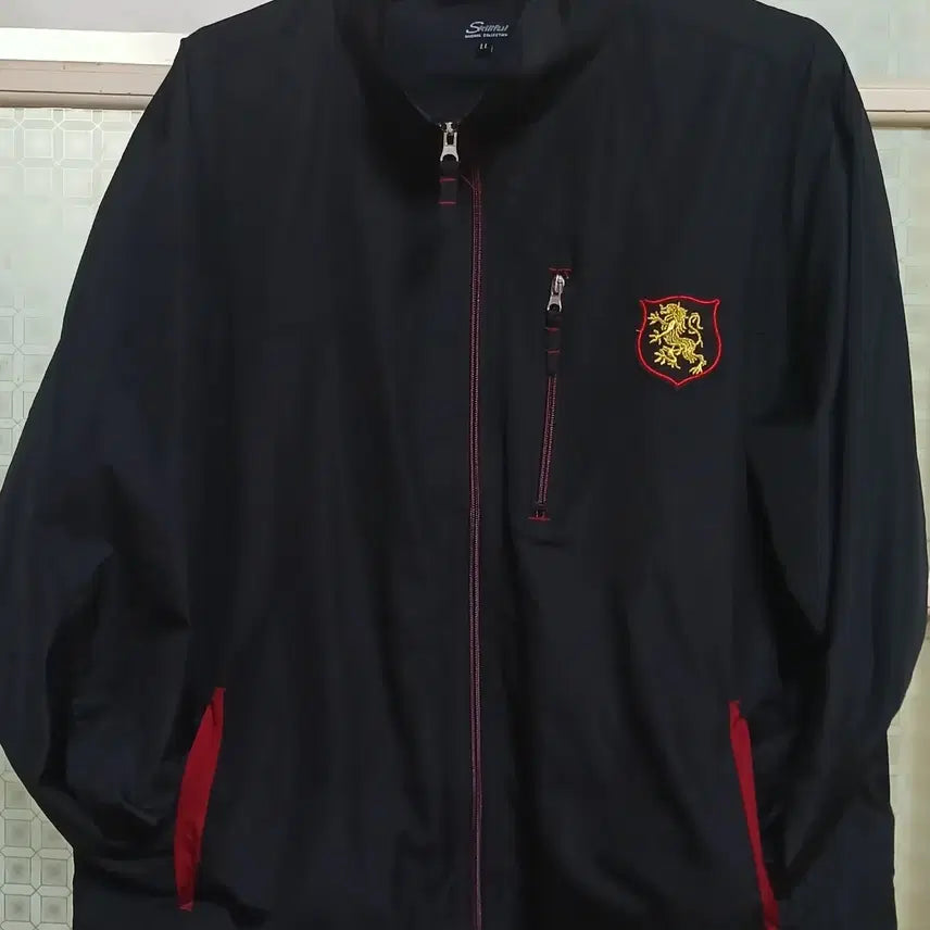 [BUNJANG] JPN Windbreaker Jacket (Black) - Size 105-110 / JPN  바람막이 점퍼 105~110 사이즈