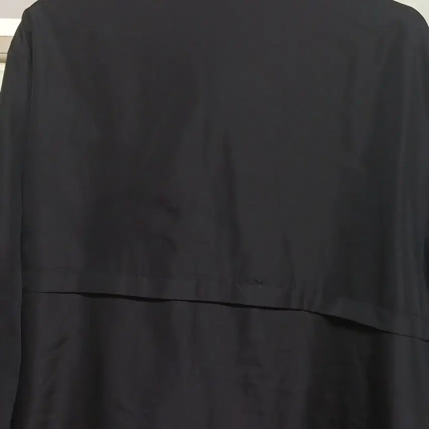 [BUNJANG] JPN Windbreaker Jacket (Black) - Size 105-110 / JPN  바람막이 점퍼 105~110 사이즈