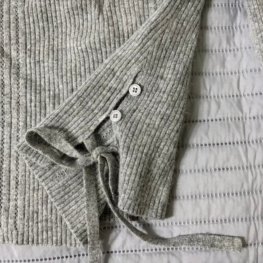 [BUNJANG] Rola Rola Angora Knit Sweater / 로라로라 앙고라 니트