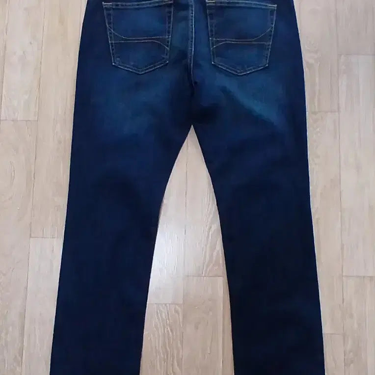 [BUNJANG] Hollister Slim Straight Denim Jeans / 홀리스터 슬림 스트레이트 데님 34