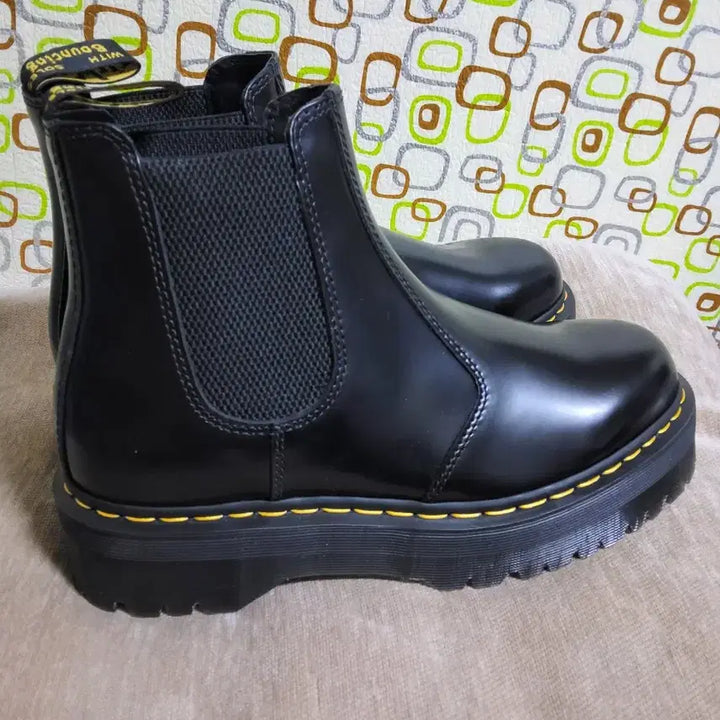 [BUNJANG] Dr. Martens 2976 Quad Chelsea Boots / 닥터마틴 2976쿼드 첼시부츠 290신품