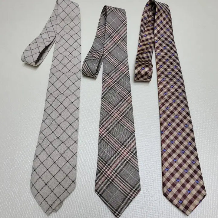 [BUNJANG] Set of 3 Checked Pattern Ties (Ivory, Grey, Brown) / 넥타이 3종 (체크패턴 아이보리, 그레이, 브라운)