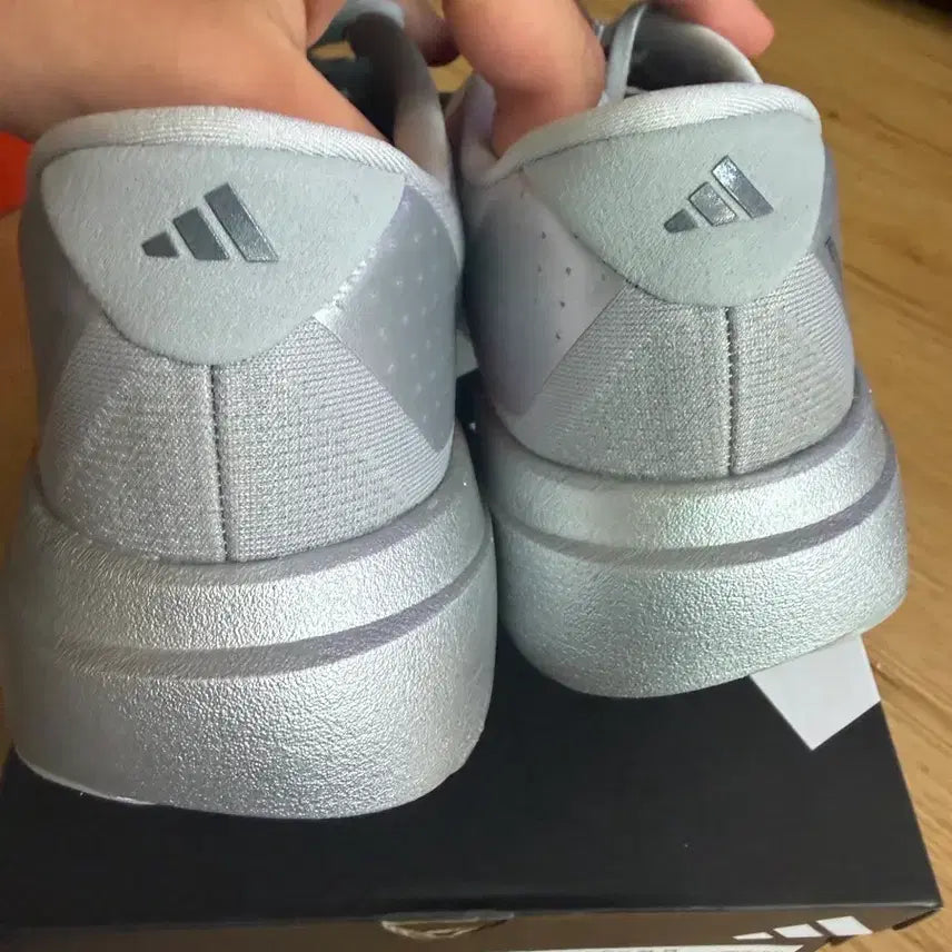 [BUNJANG] Adidas EBO SL Silver Metallic Lucid Red Running Shoes / [285]아디다스 에보sl 실버메탈릭 루시드레드 마일리지7km