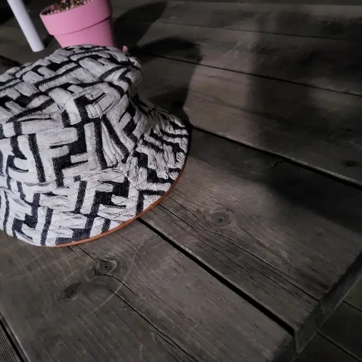 [BUNJANG] Fendi FF Logo Bucket Hat / 정품)펜디 FF 로고 버킷햇 남녀공용
