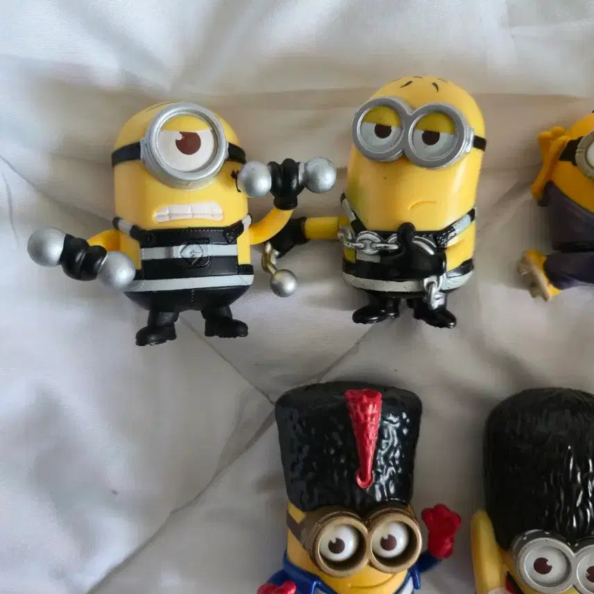 [BUNJANG] Minions Moving Toy Figure / 무료배송 미니언즈 피규어 장난감 움직이는 운동 빅