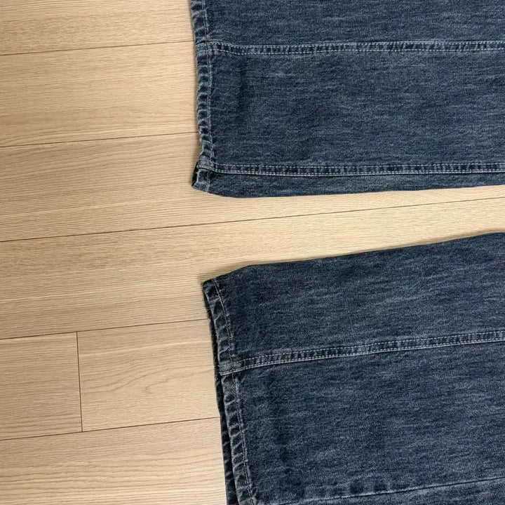 [BUNJANG] Mijemme Kale Brush Pants (Size L) / 미젬므 케일 브러쉬pt