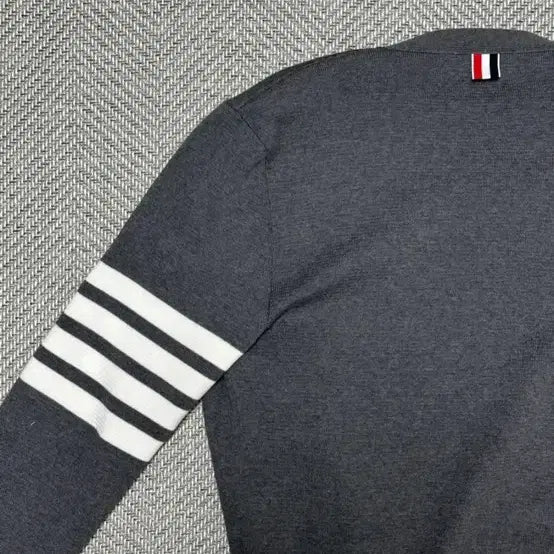 [SOLD OUT] [새상품급] 톰브라운 밀라노스티치 가디건