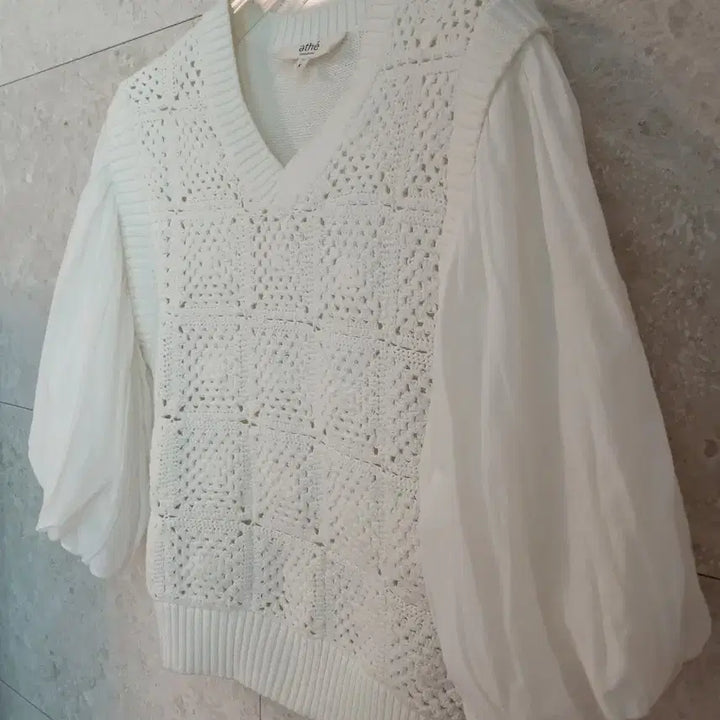 [BUNJANG] Vanessa Bruno Crochet Knit Blouse / 바네사부르노 소매퍼프 크로쉐니트 (주말초특가)