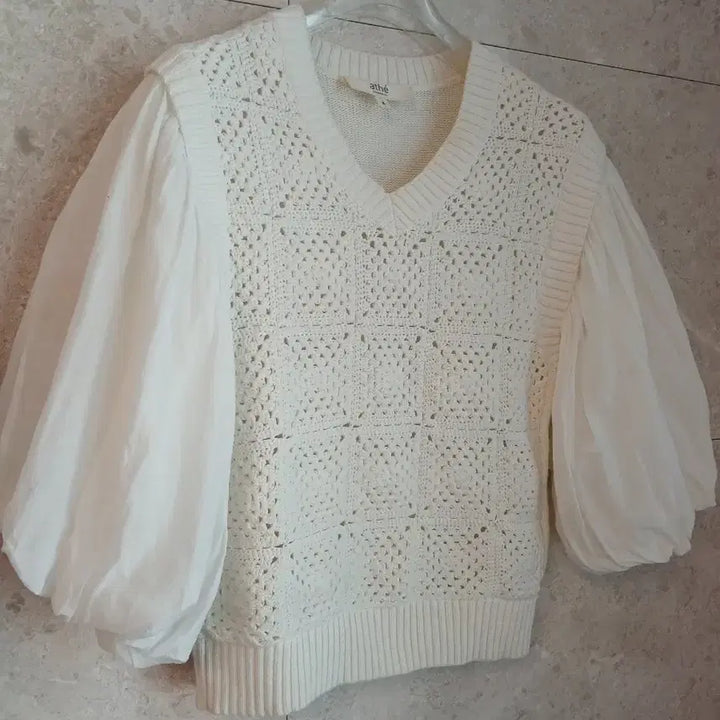 [BUNJANG] Vanessa Bruno Crochet Knit Blouse / 바네사부르노 소매퍼프 크로쉐니트 (주말초특가)