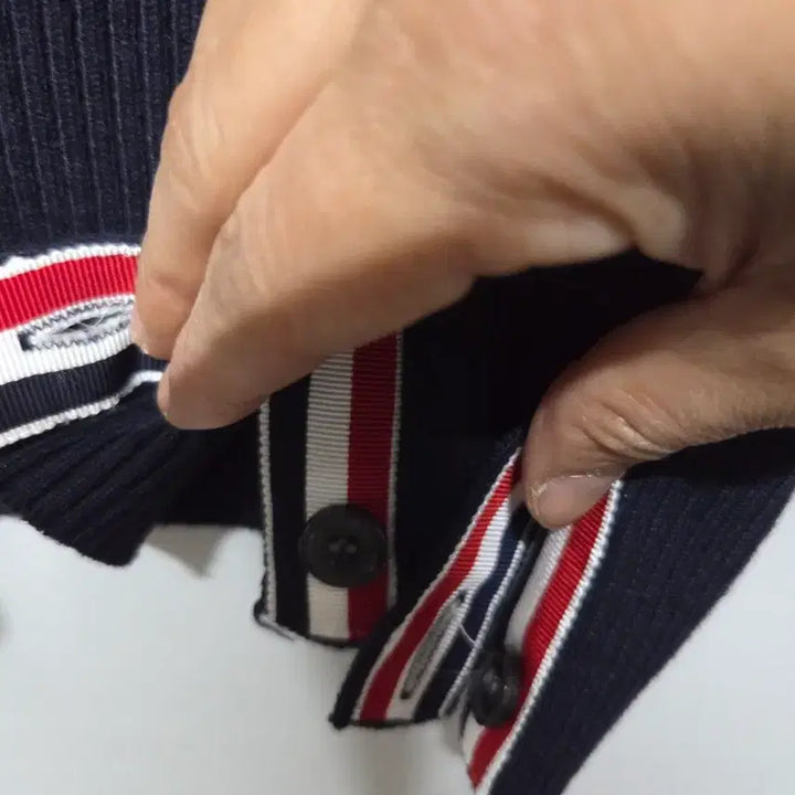 [SOLD OUT] (S)  톰브라운 네이비 가디건 삼선 완장