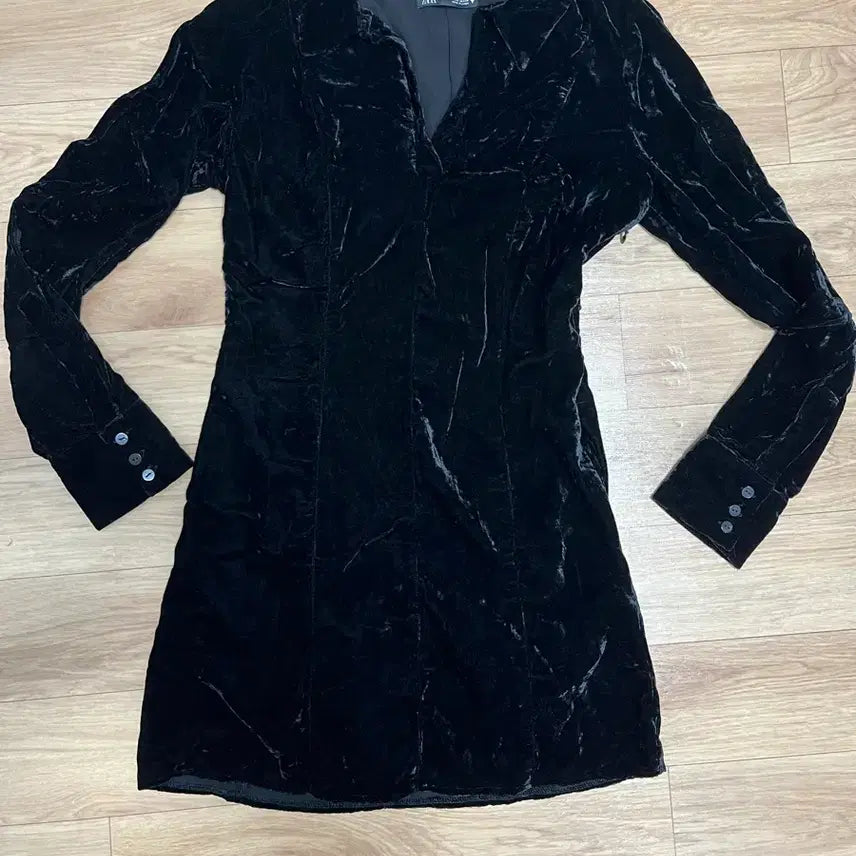 [BUNJANG] ZARA Velvet Collar Mini Dress / 자라 벨벳 카라 원피스
