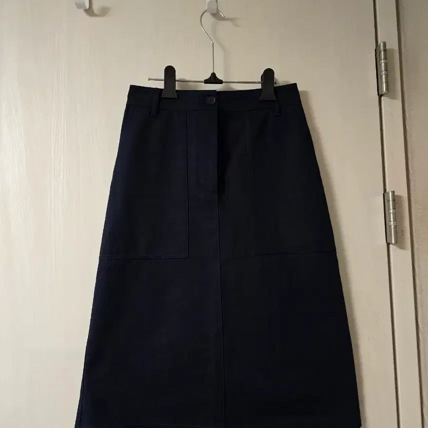 [BUNJANG] Lacoste Basic Solid Cotton Midi Skirt / 라코스테 기본 탄탄 면스커트