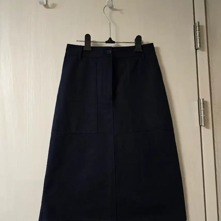 [BUNJANG] Lacoste Basic Solid Cotton Midi Skirt / 라코스테 기본 탄탄 면스커트