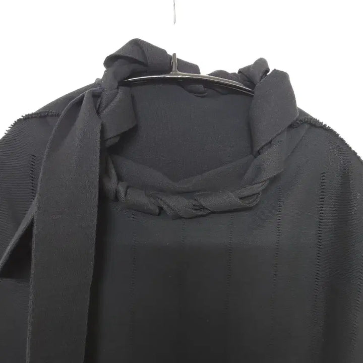 [BUNJANG] Issey Miyake A poc 7-part Sleeve Knitted Top / Issey Miyake A poc inside 7부 매듭 디테일 니트