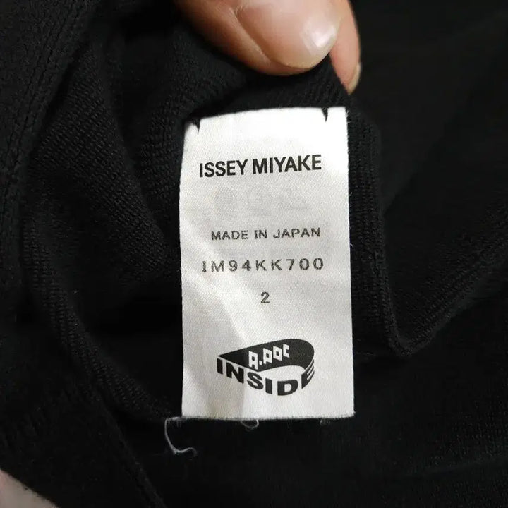 [BUNJANG] Issey Miyake A poc 7-part Sleeve Knitted Top / Issey Miyake A poc inside 7부 매듭 디테일 니트