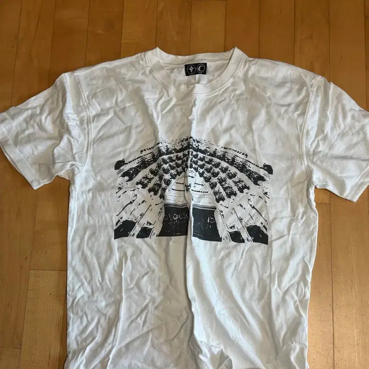 [BUNJANG] THUGCLUB Oversized T-Shirt Size 2 / 떠그클럽 티셔츠 2사이즈