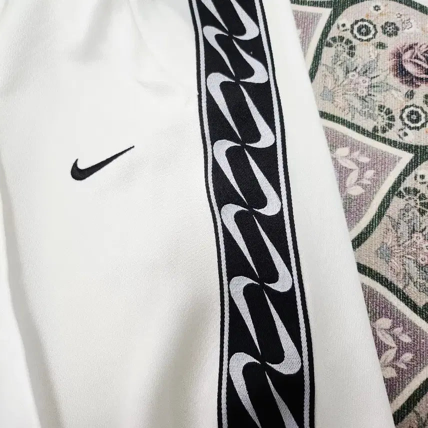 [BUNJANG] Nike Swoosh Training Pants M / 나이키 스우시 트레이닝 바지 M