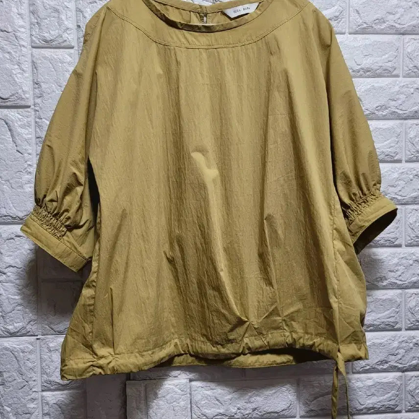 [BUNJANG] Izzatbaba Loose Fit Shirt / 아이잗바바 면바스락 루즈핏 셔츠
