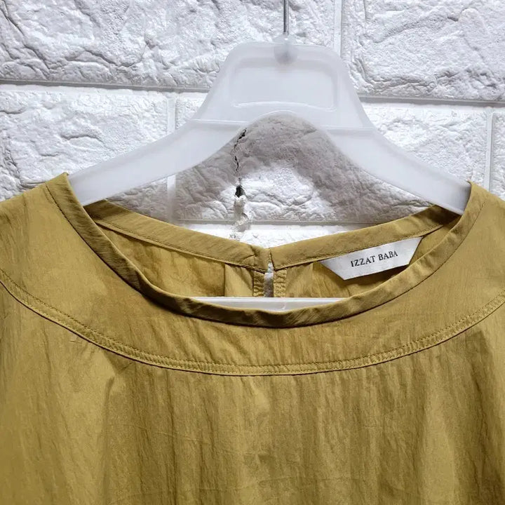 [BUNJANG] Izzatbaba Loose Fit Shirt / 아이잗바바 면바스락 루즈핏 셔츠