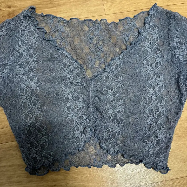 [BUNJANG] Blue Lace Crop Top / 블루 레이스 크롭 티셔츠