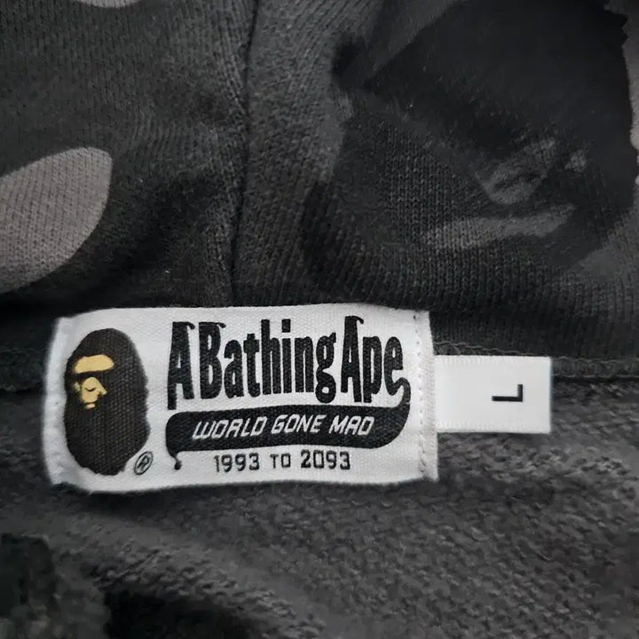 [SOLD OUT] 정가품 애매한거 사지말고 저한테 사세요 정품 Bape 베이프  L  흑계