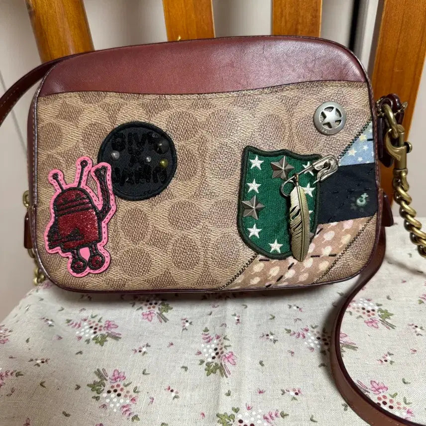 [BUNJANG] Coach Collaboration Camera Bag Crossbody Bag / 코치 콜라보 카메라백 크로스백 코치 가방