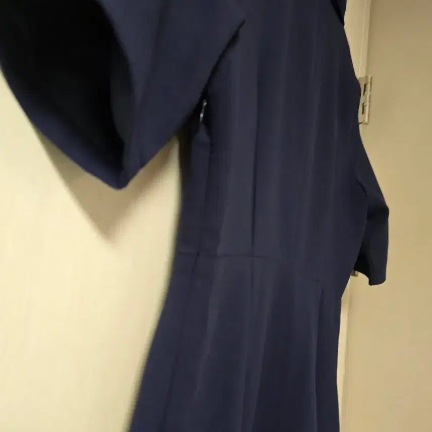 [BUNJANG] Imported Gold Button Tweed Dress / 새) 수입 골드버튼 트위드 원피스