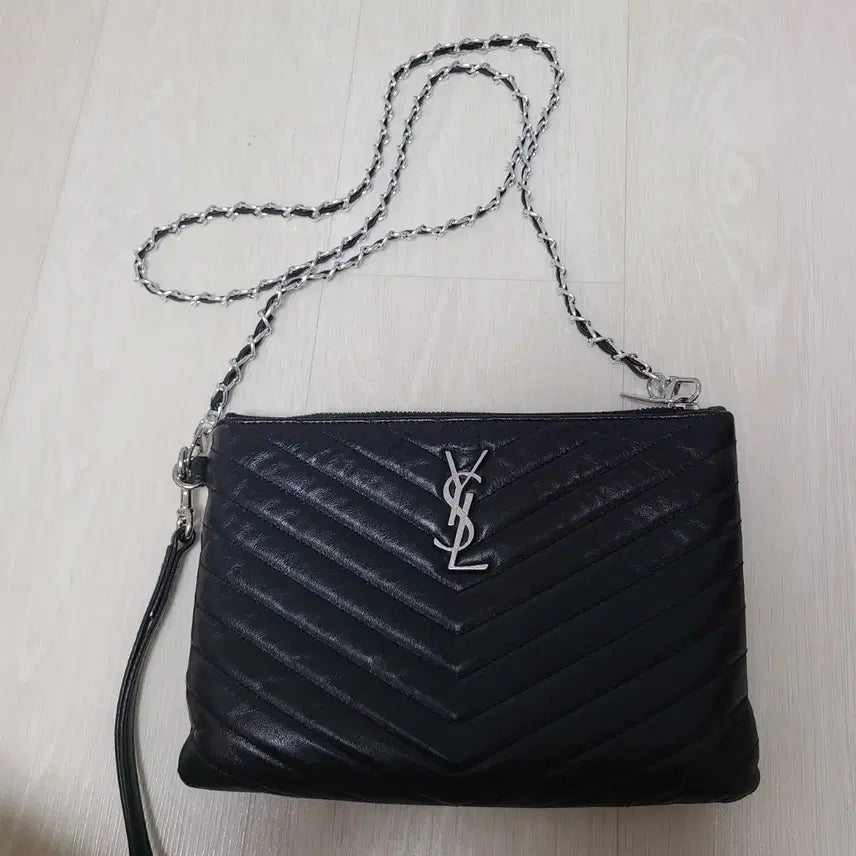 [BUNJANG] Saint Laurent Matelassé Black Clutch Bag Full Set / 생로랑 마틀라세 블랙 클러치 백 풀세트