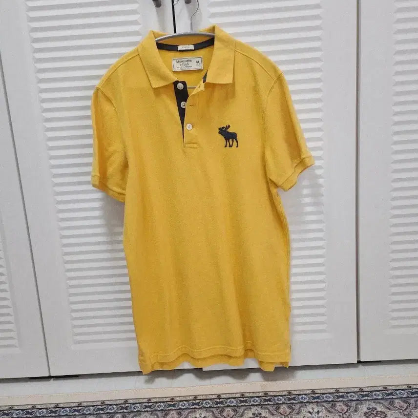 [BUNJANG] Abercrombie &amp; Fitch Yellow Polo Shirt M / 아베크롬비 옐로우 반팔 폴로티 M