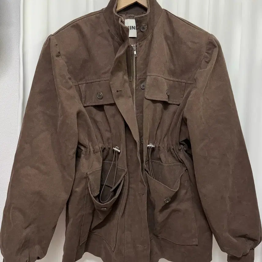 [BUNJANG] JINBANI Windni Field Jacket / JINBANI 진바니 윈드니 야상 점퍼