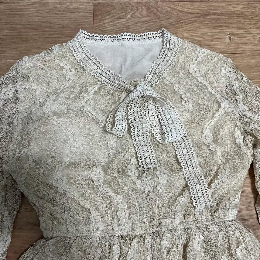 [BUNJANG] Beige Lace Dress / 베이지 레이스 원피스