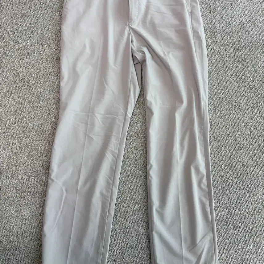 [BUNJANG] Cool Standard Light Gray Semi-Wide Fit Slacks / 쿨탠다드 라이트그레이 세미와이드핏 32